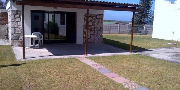 Gansbaai Lodge & Backpackers エクステリア 写真